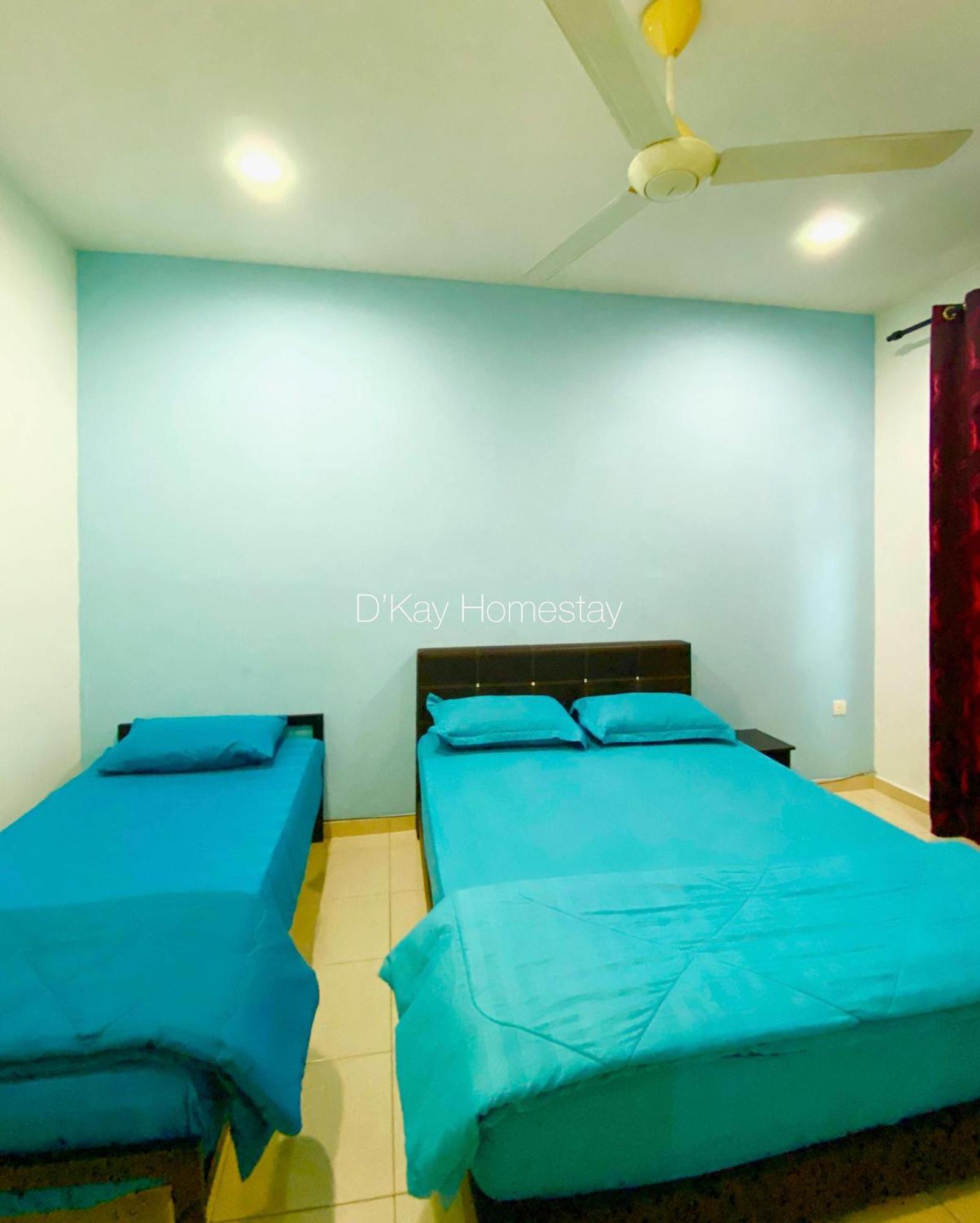 4 Bedrooms Homestay, Fully Aircond In Sendayan By D'Kay Homes I 10-15 Pax เซเรมบัน ภายนอก รูปภาพ